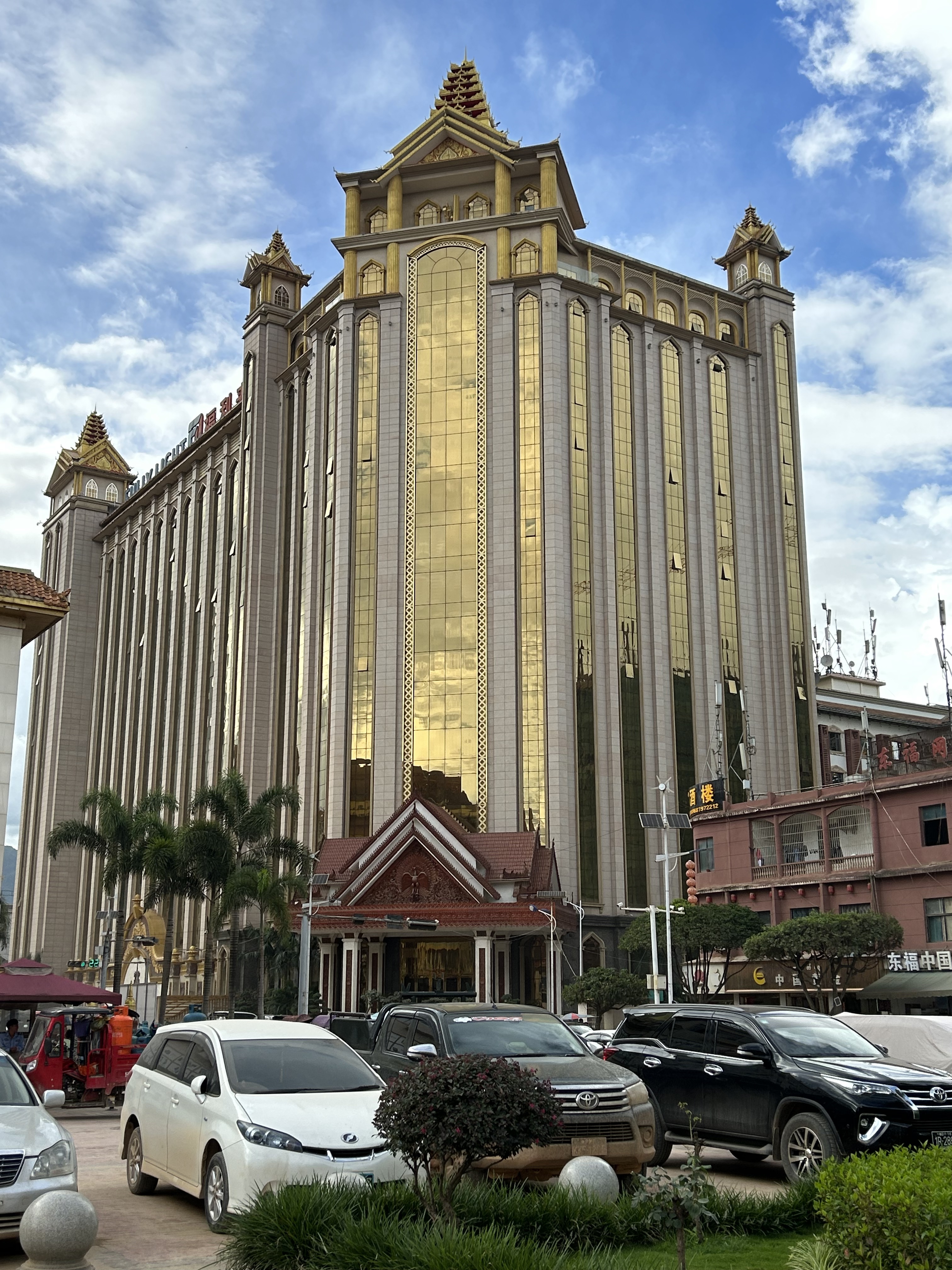 缅甸福布斯官方酒店